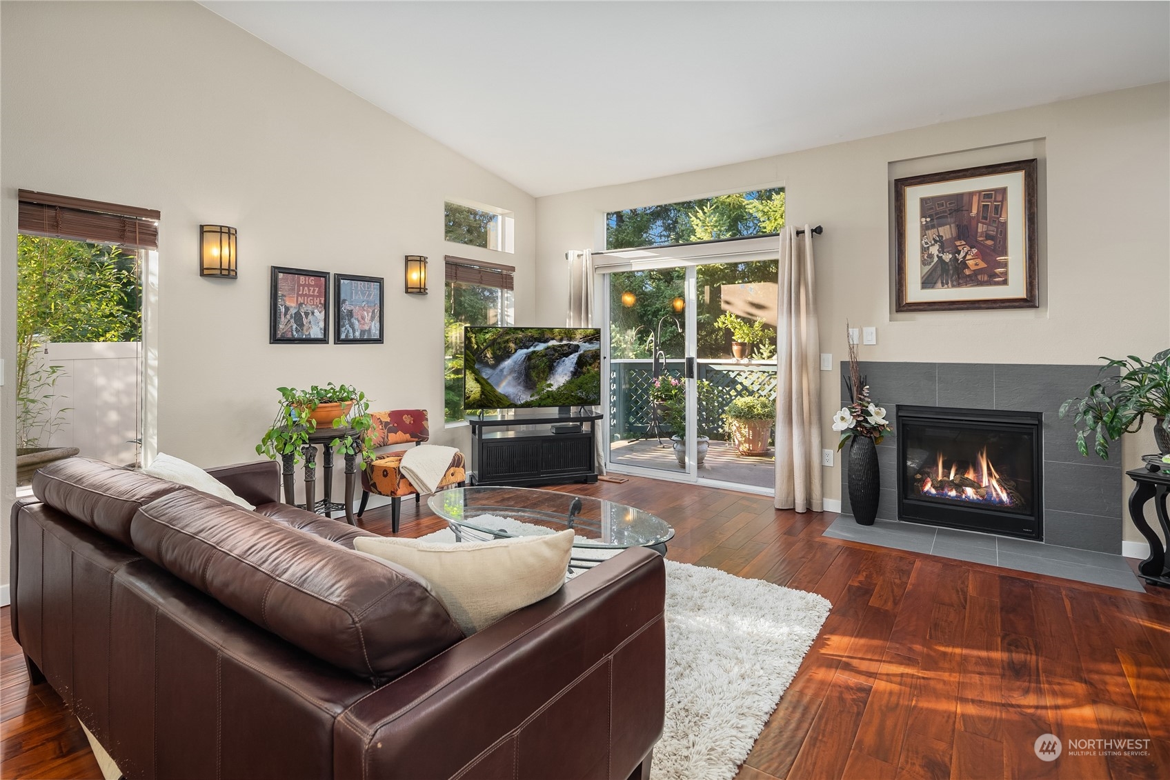 2120 NW Pacific Elm Drive Unit: 2120