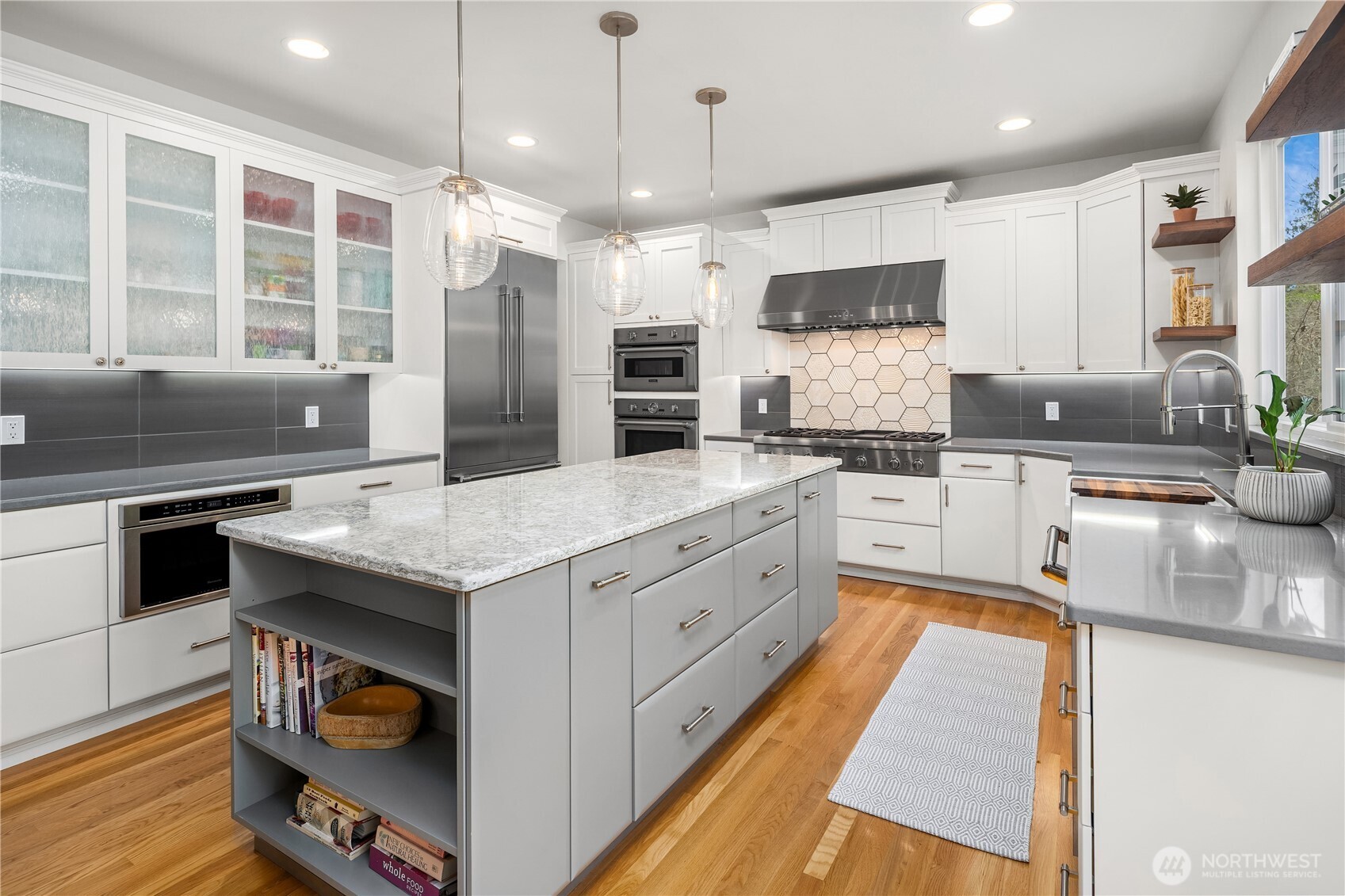 2032 NE Katsura Street