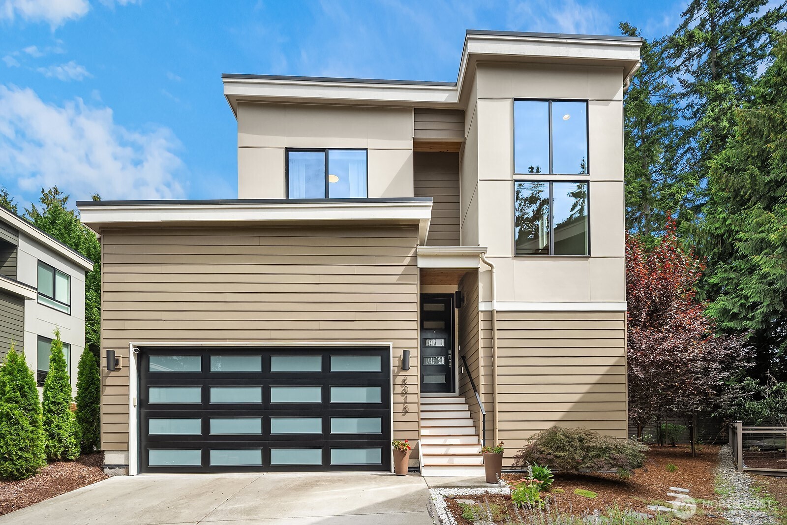 8015 NE 116th Place