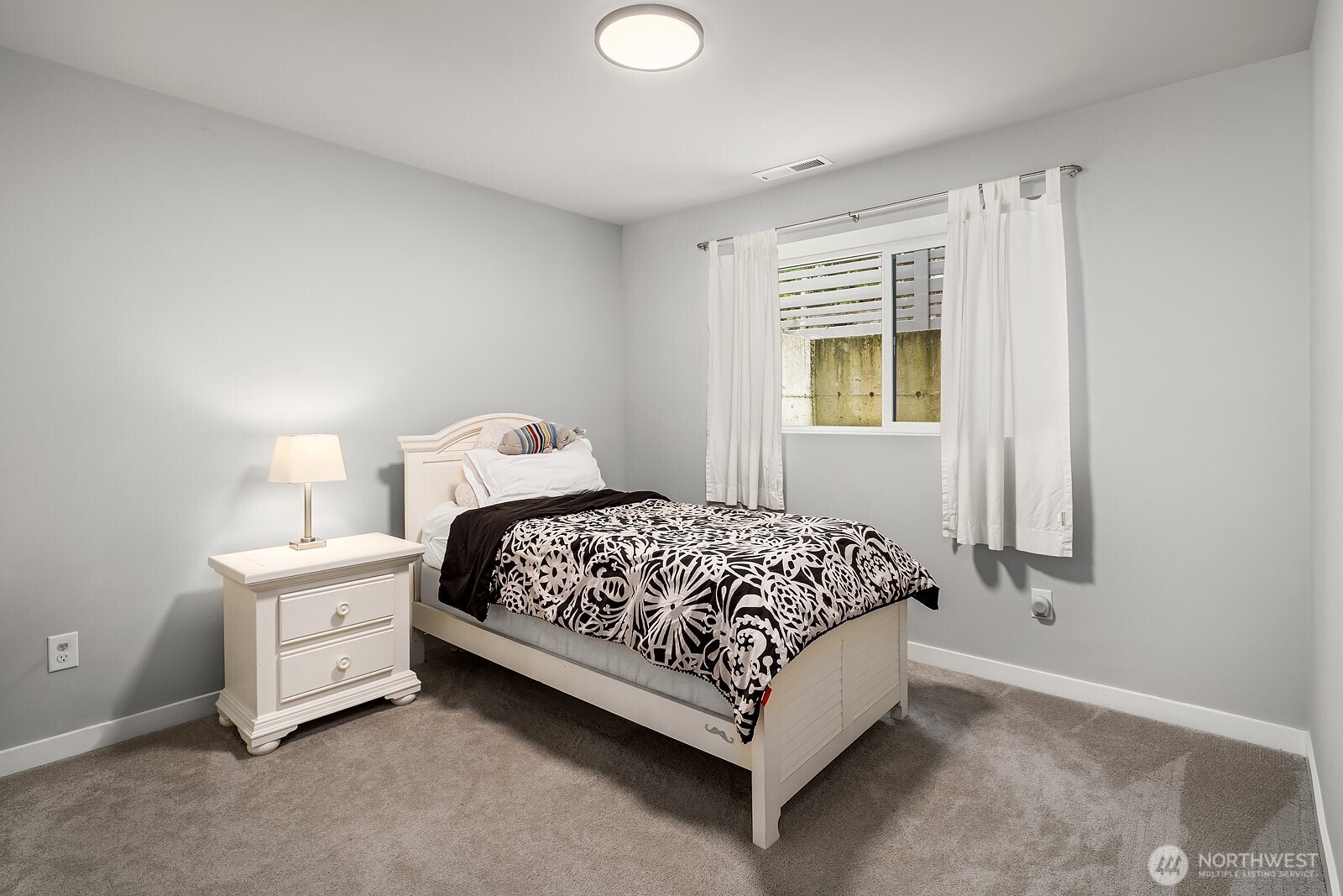 8015 NE 116th Place