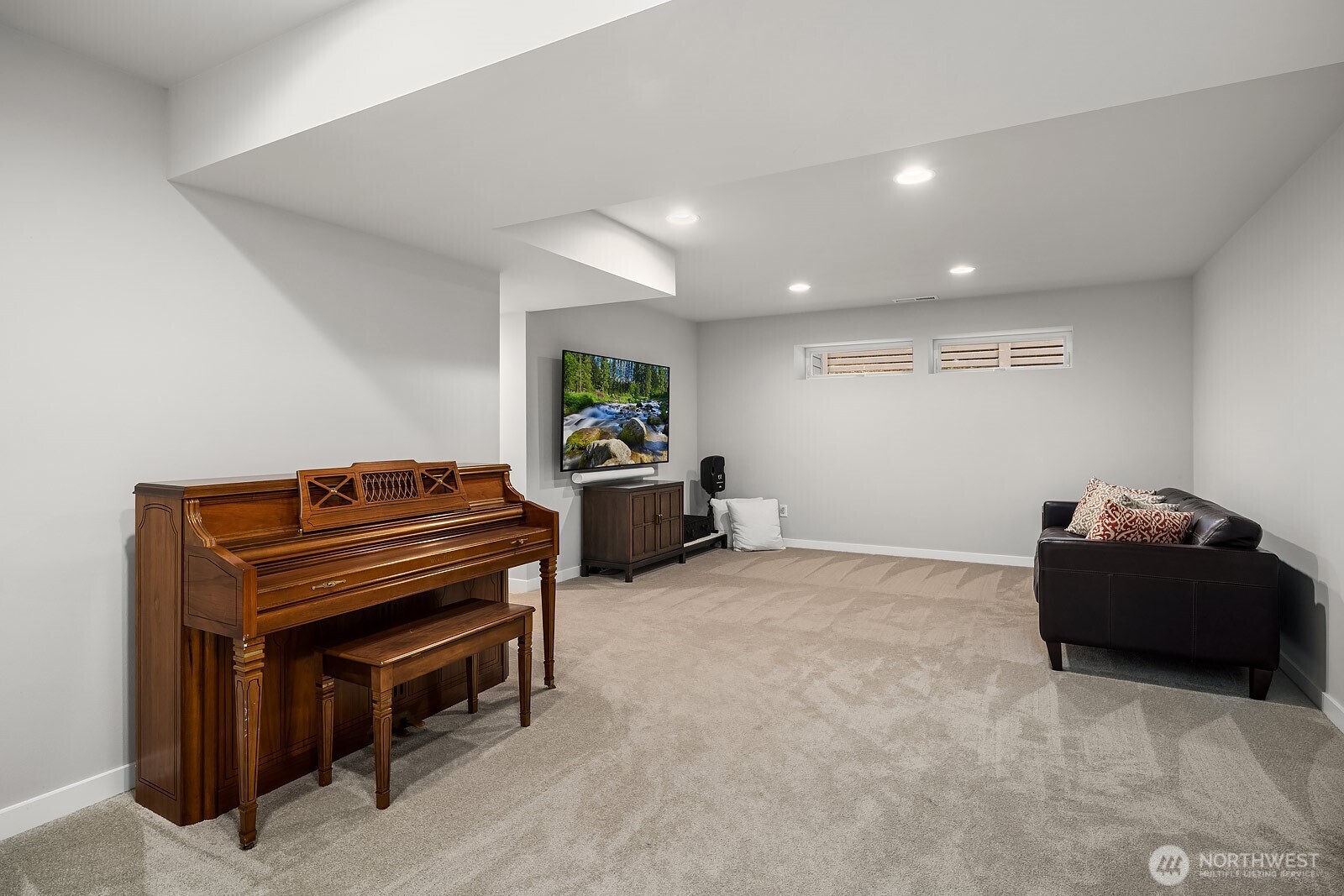 8015 NE 116th Place