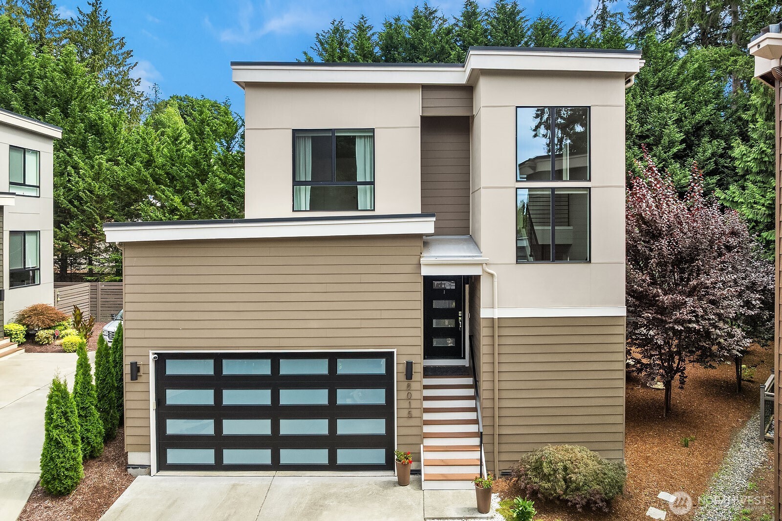 8015 NE 116th Place