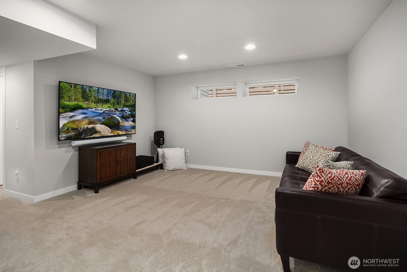 8015 NE 116th Place