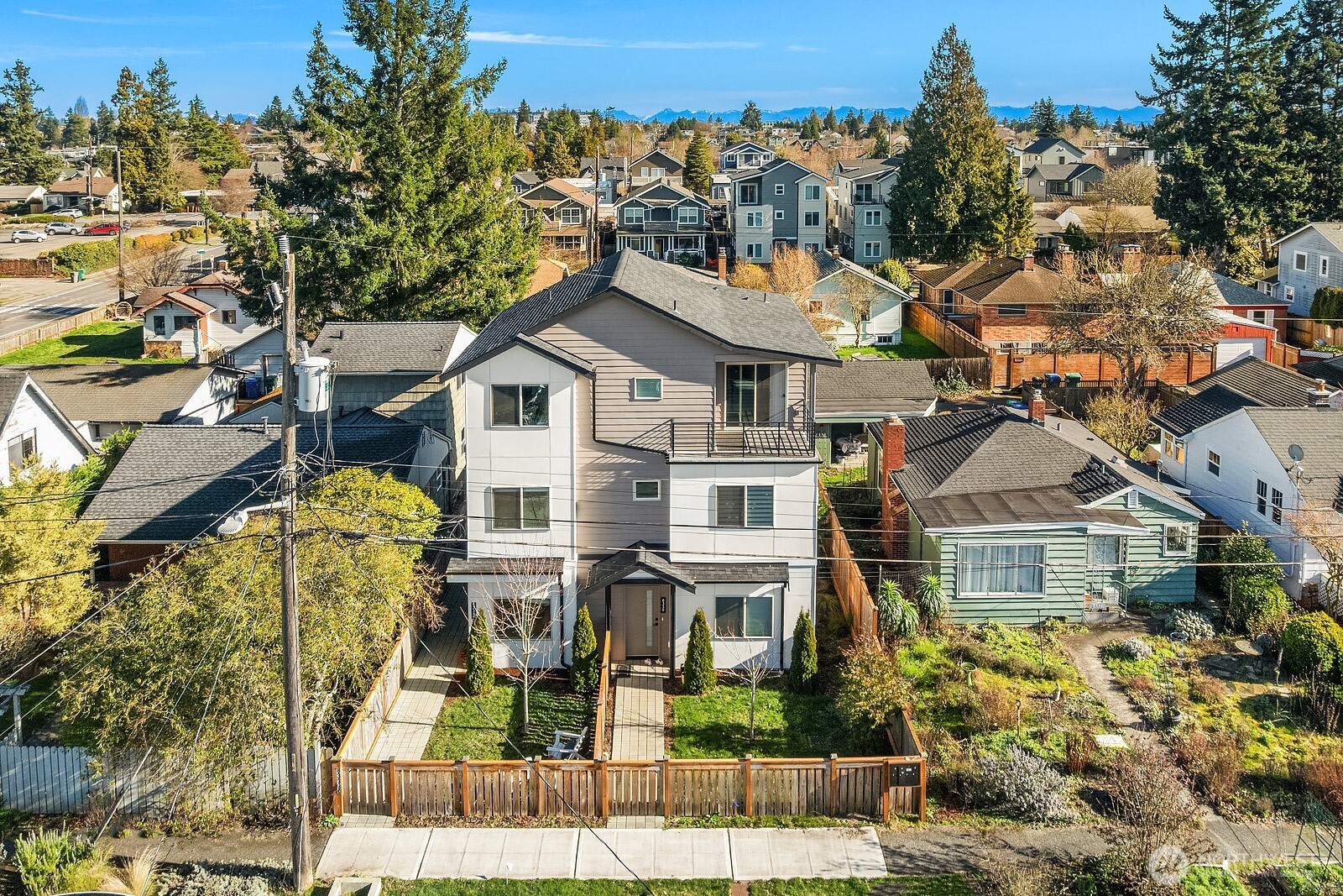 8338 27th Avenue NW Unit: B