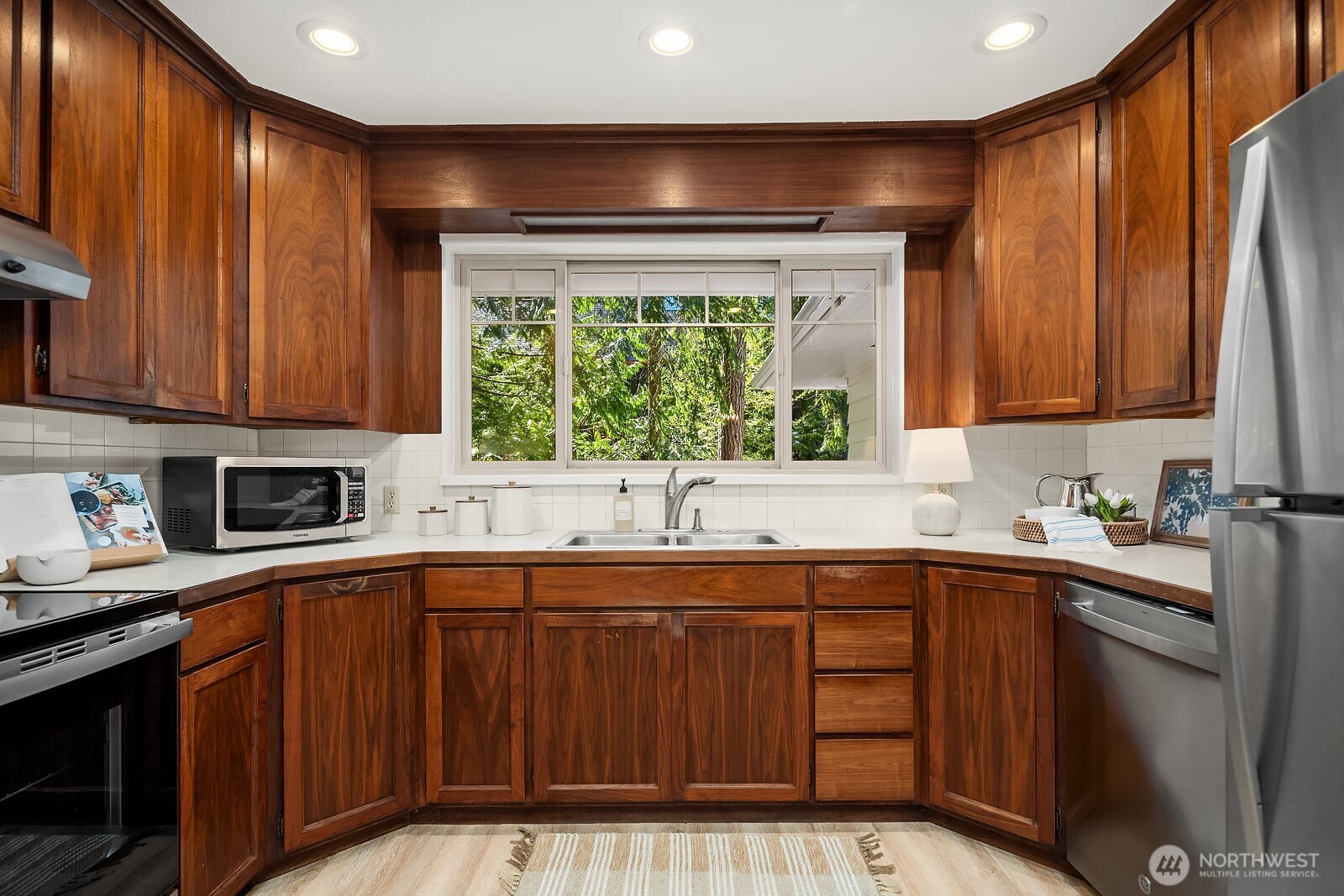 3057 241st Avenue SE