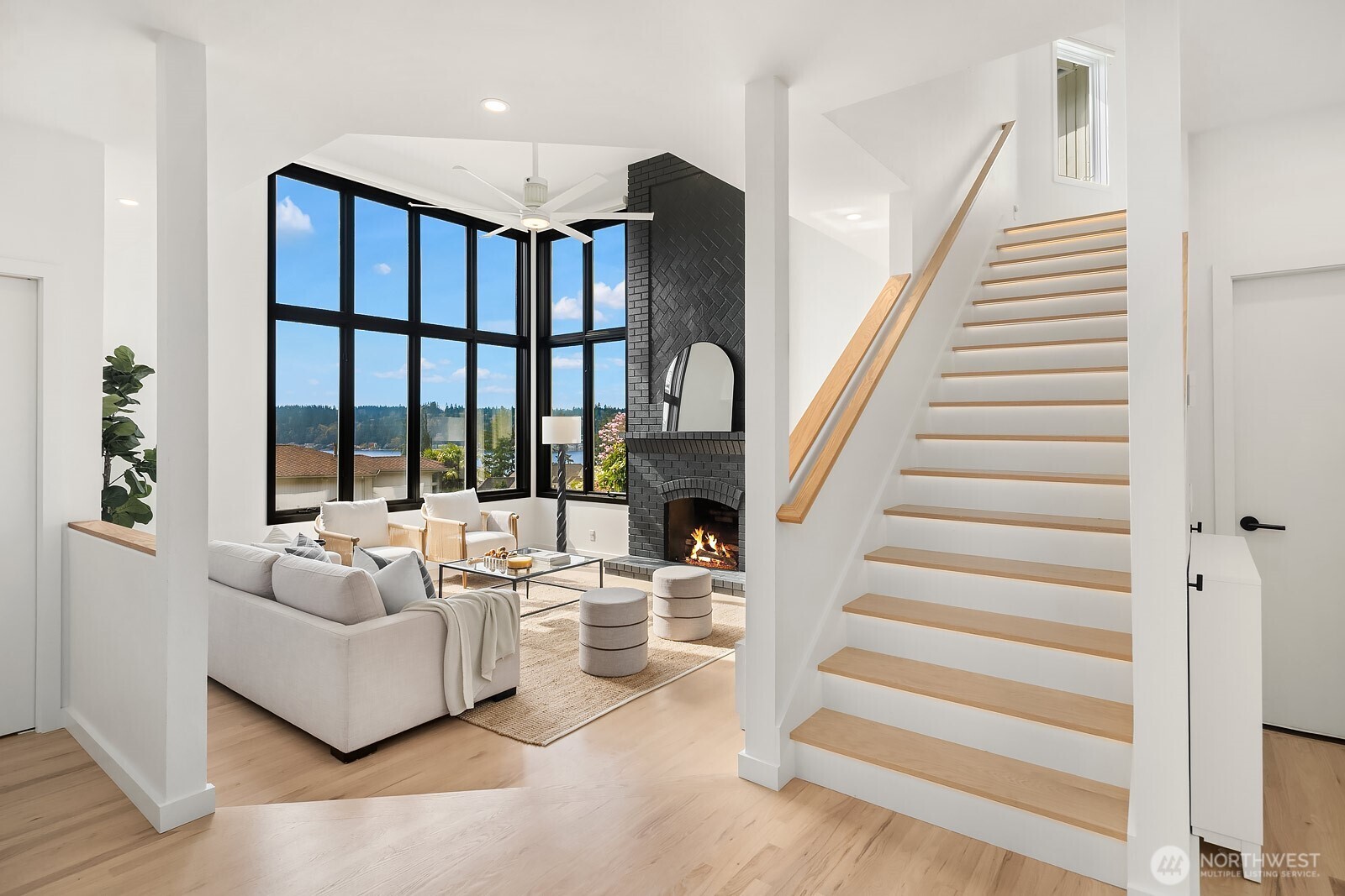 1540 204th Avenue NE