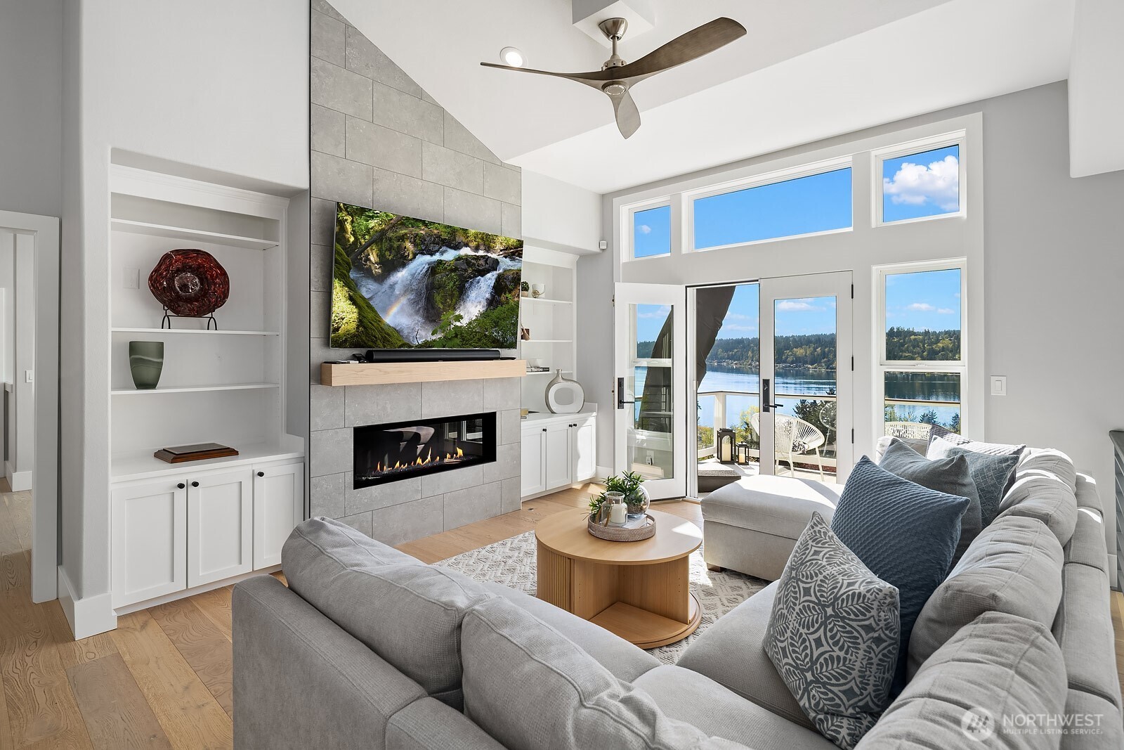 1650 204th Avenue NE