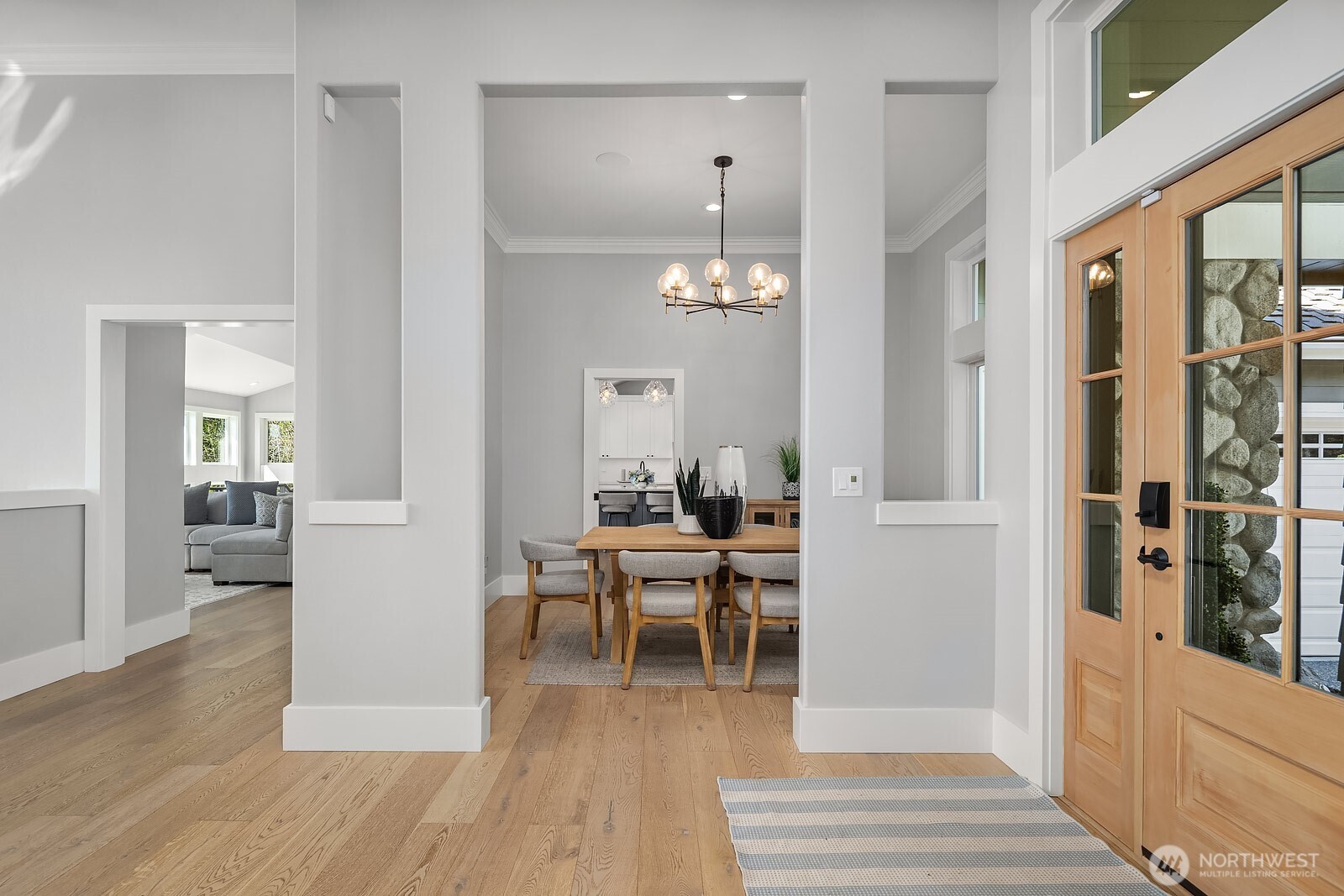 1650 204th Avenue NE