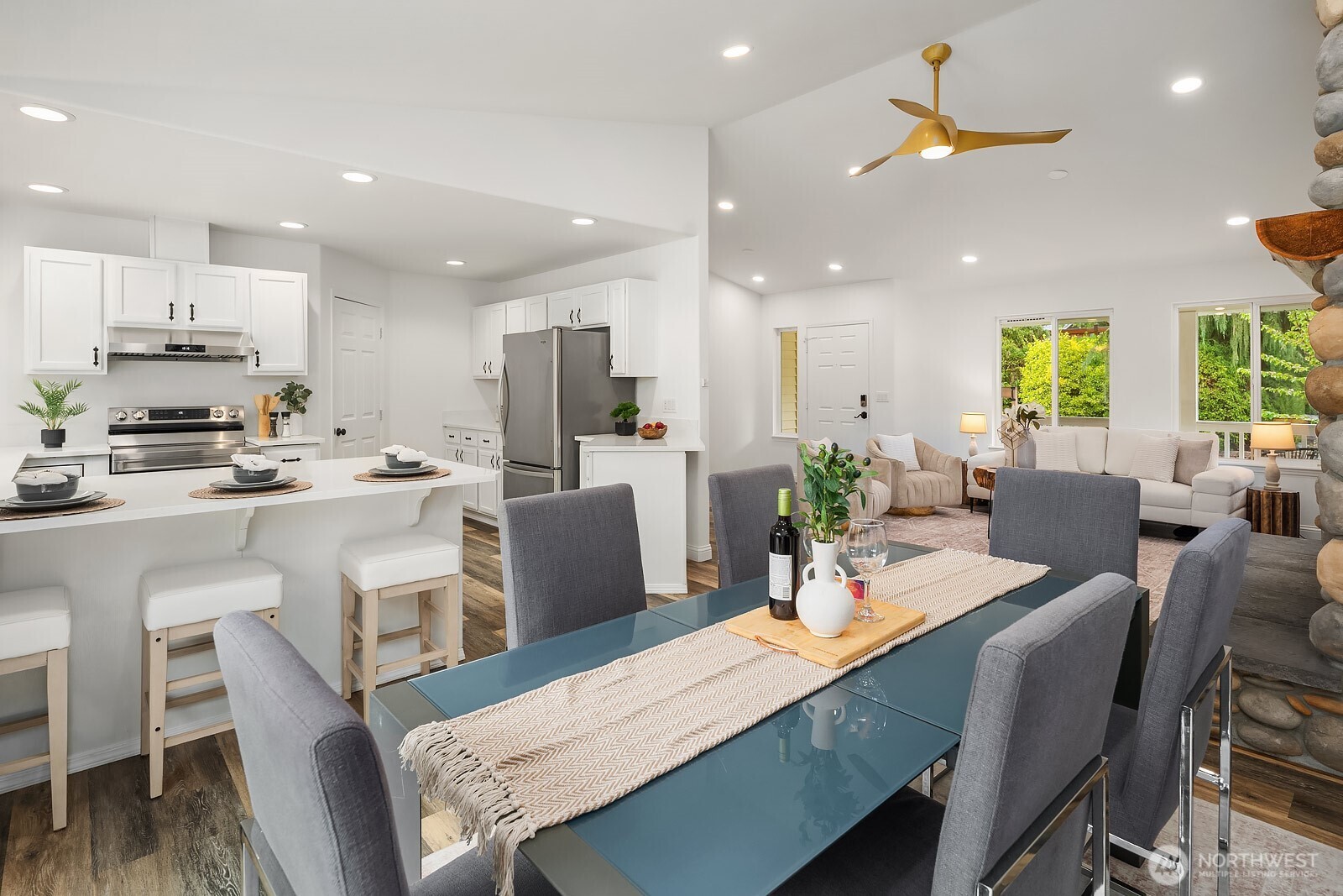 7547 NE 200th Street