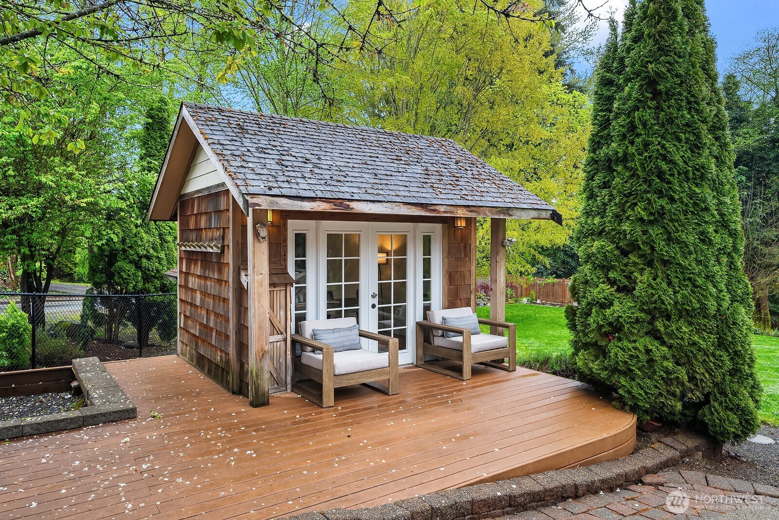 7547 NE 200th Street