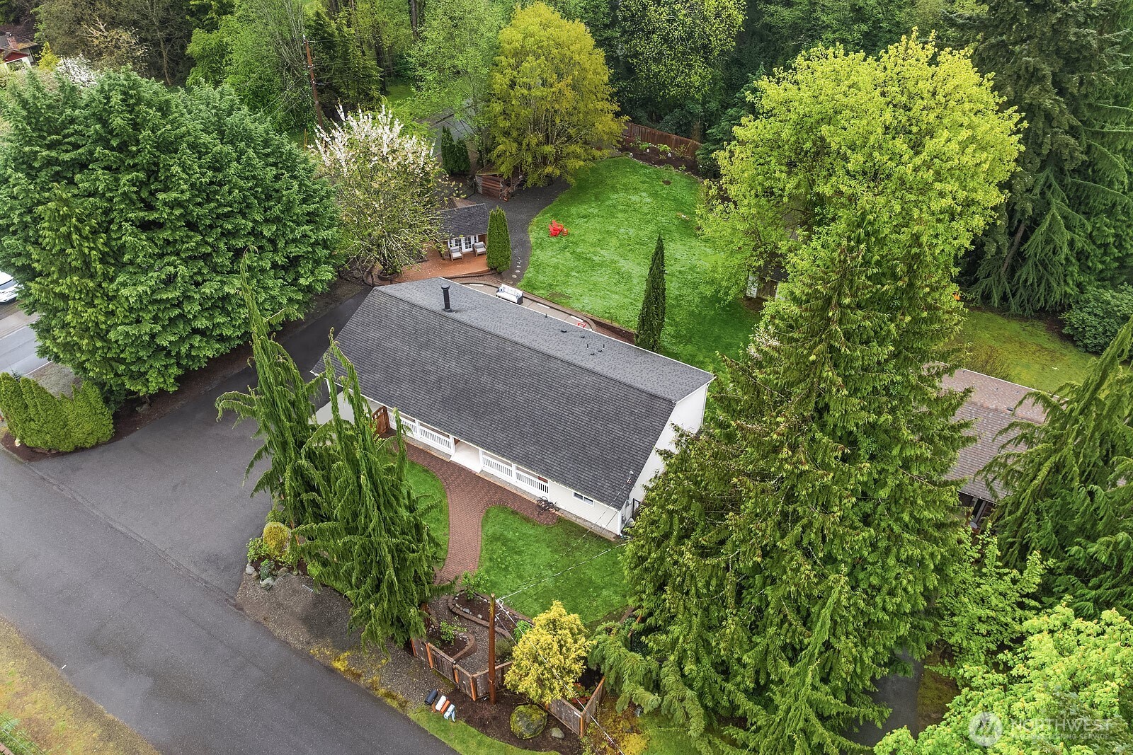 7547 NE 200th Street