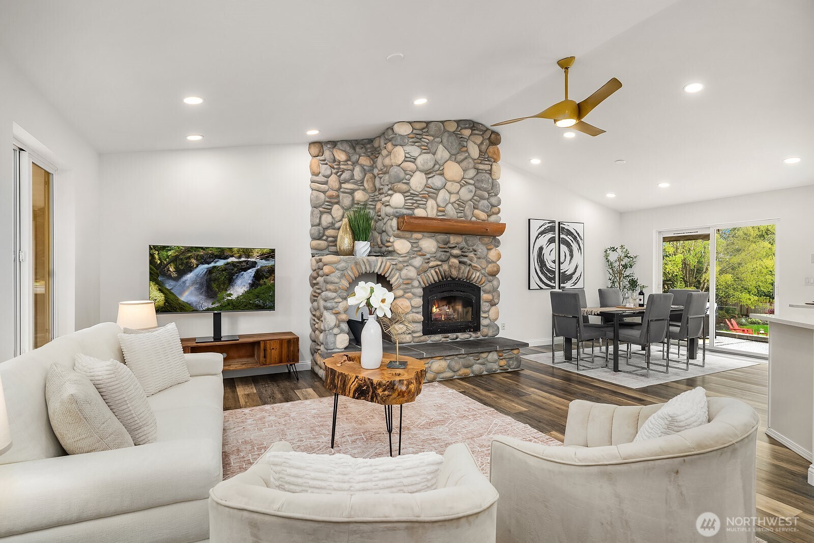 7547 NE 200th Street