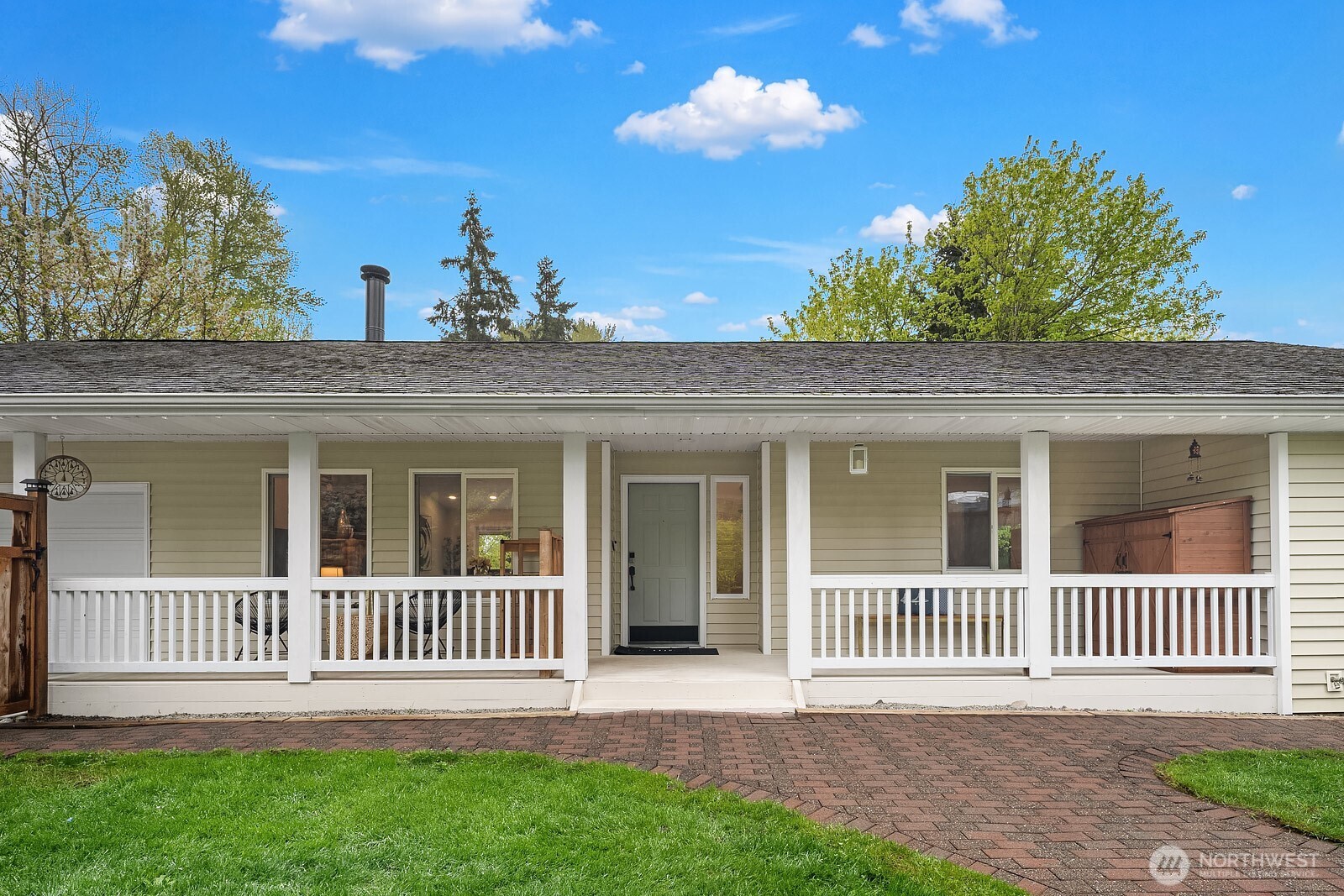 7547 NE 200th Street