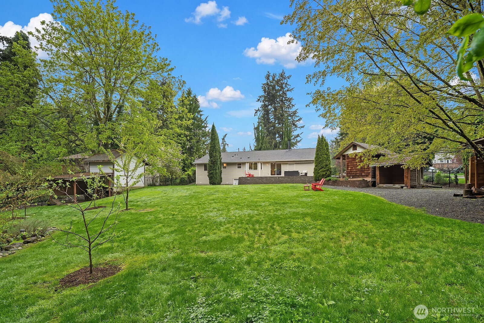 7547 NE 200th Street