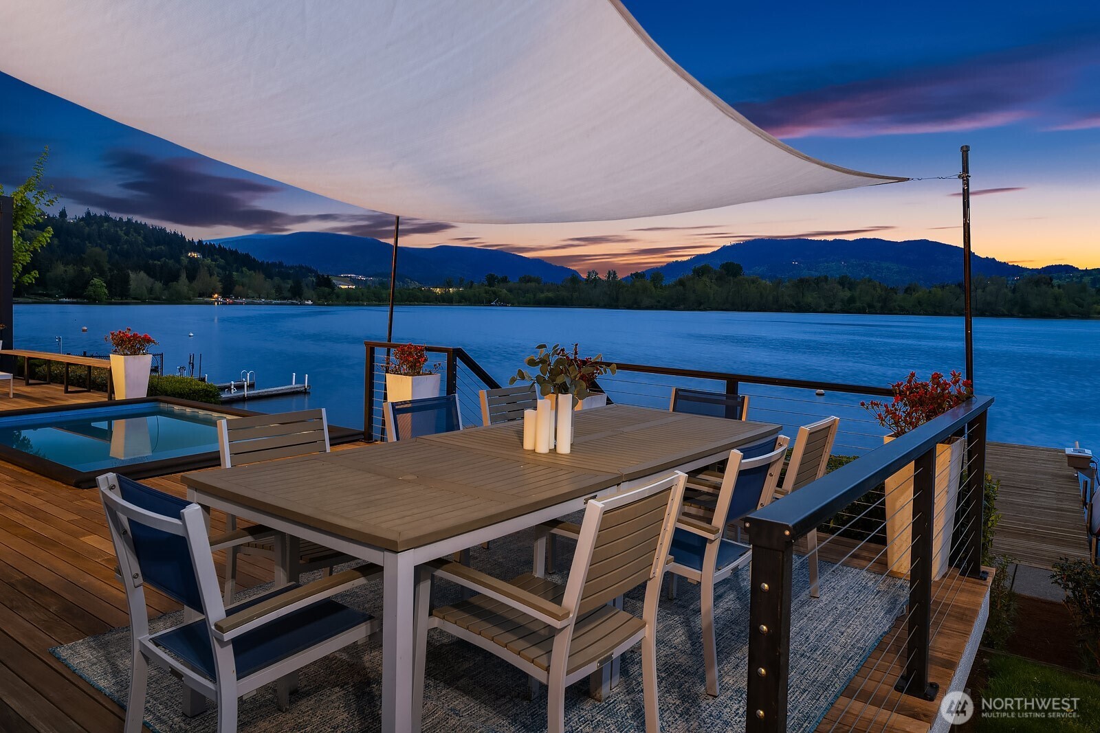 4233 E Lake Sammamish Shore Lane SE