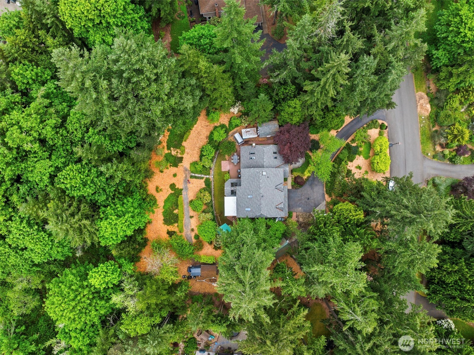 21422 SE 37th Street