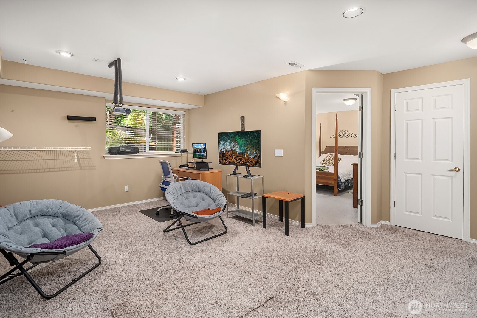 13915 SE 238th Place