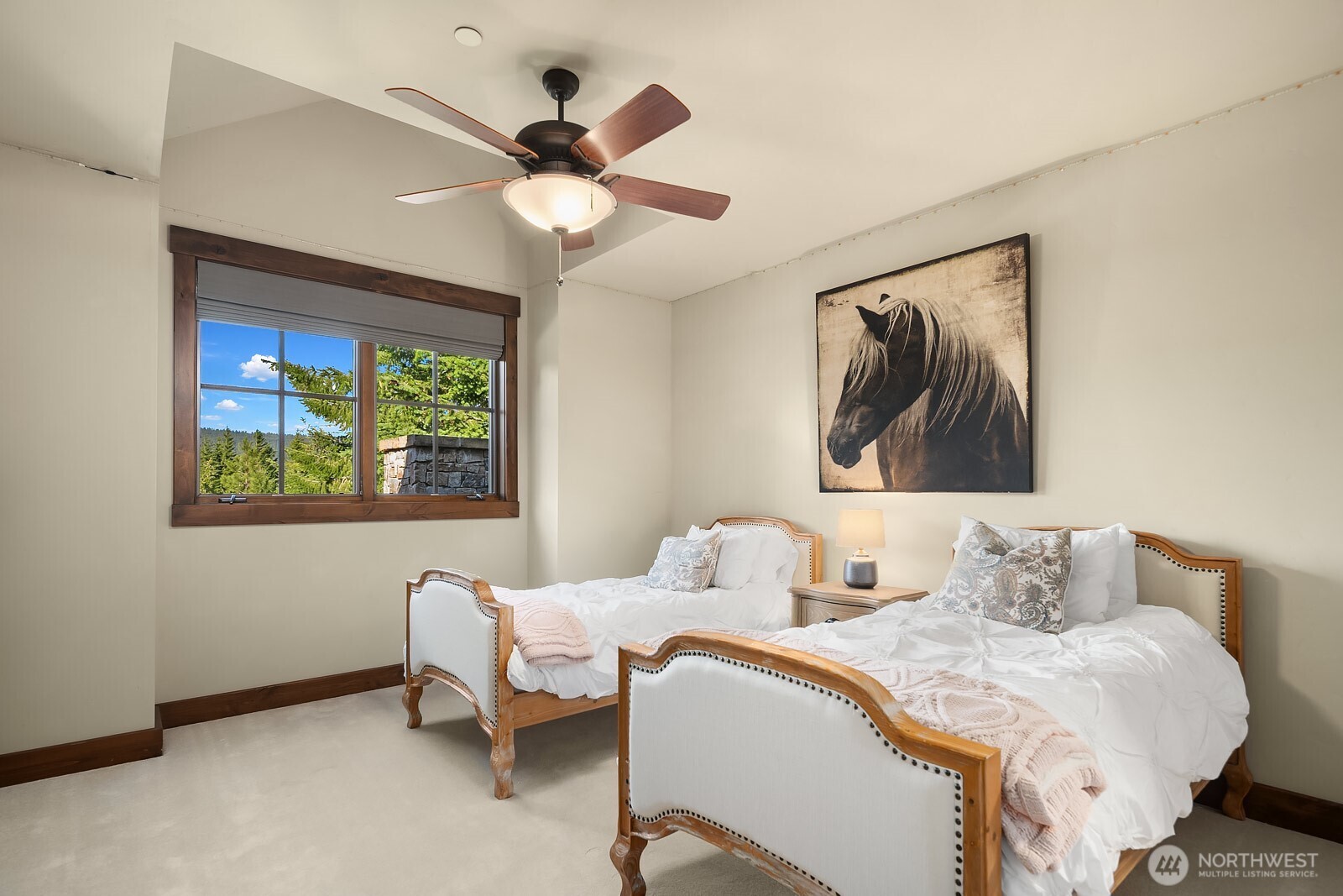 121 Silver Queen Lane