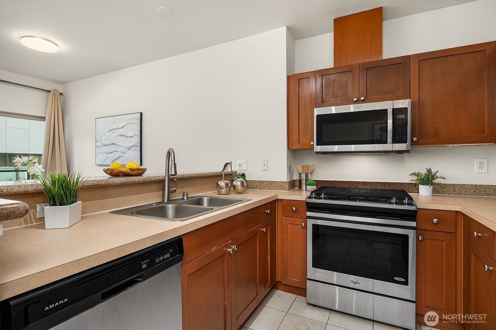 1000 Aurora Avenue N Unit: 311
