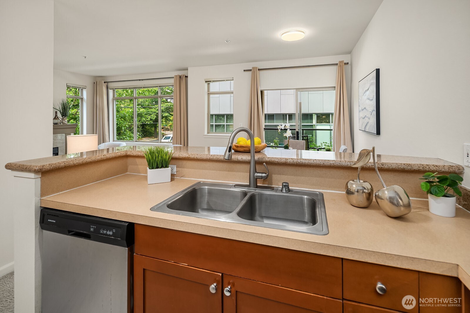 1000 Aurora Avenue N Unit: 311
