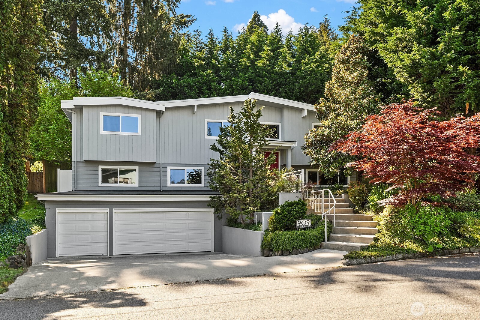 909 110th Avenue SE