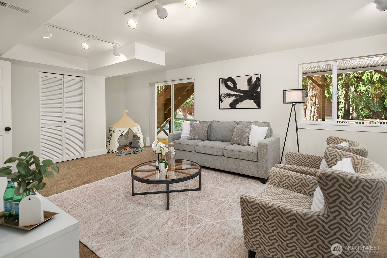 22706 NE 12th Place