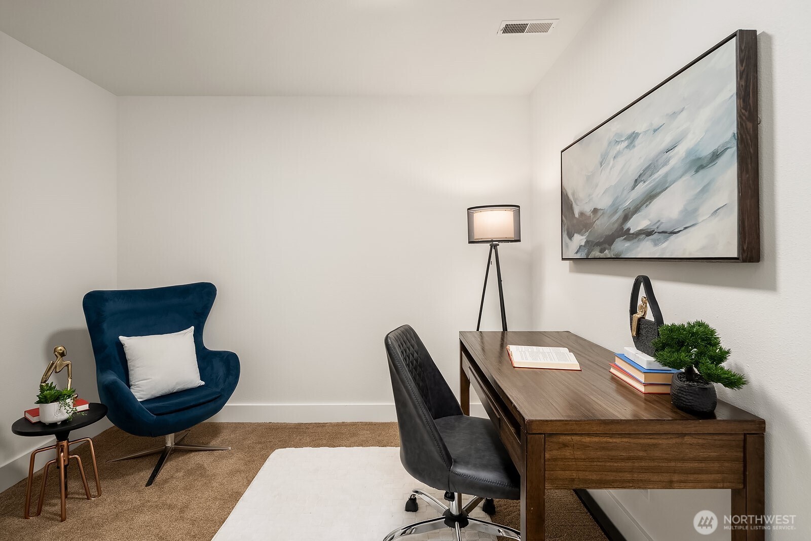 22706 NE 12th Place