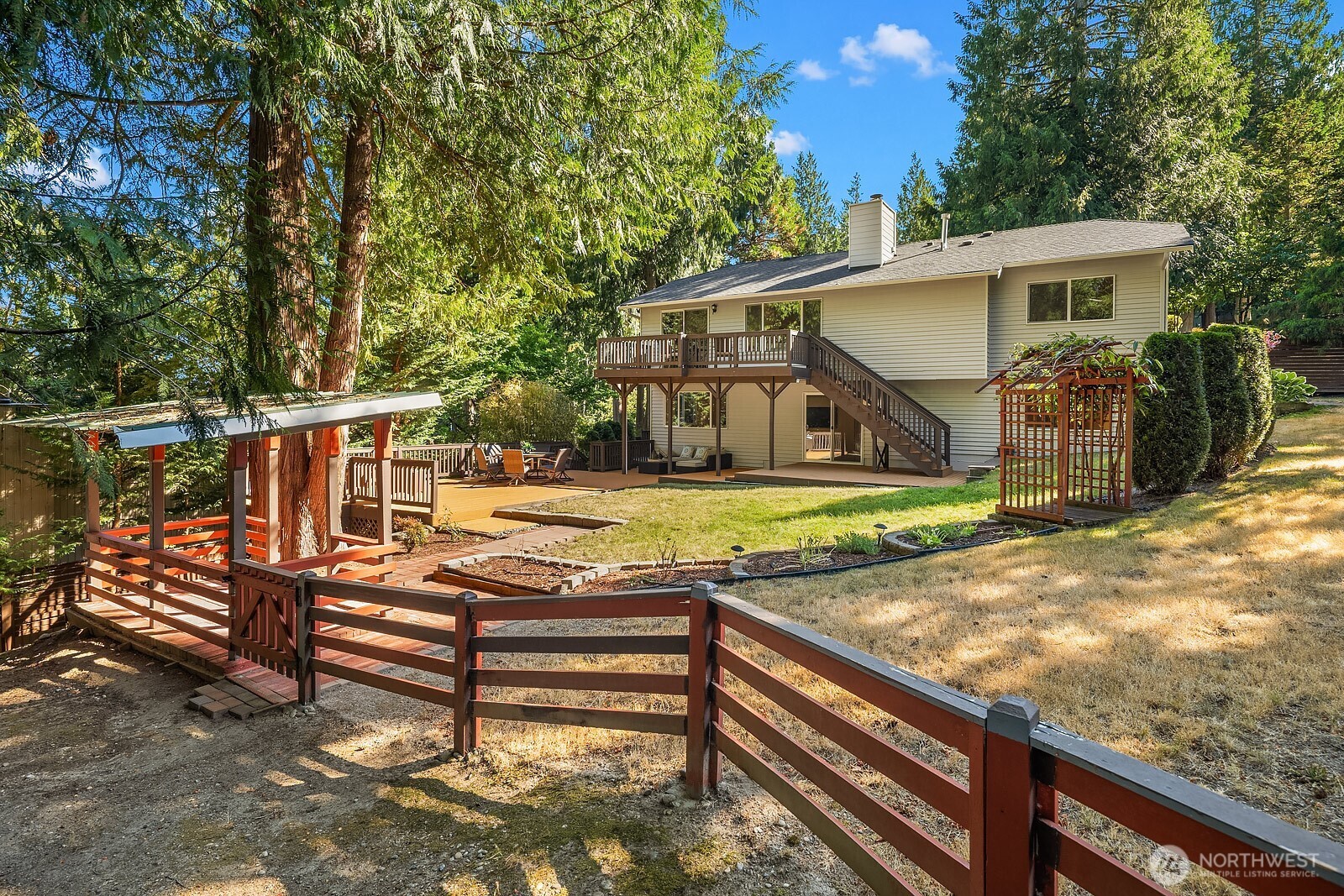 22706 NE 12th Place