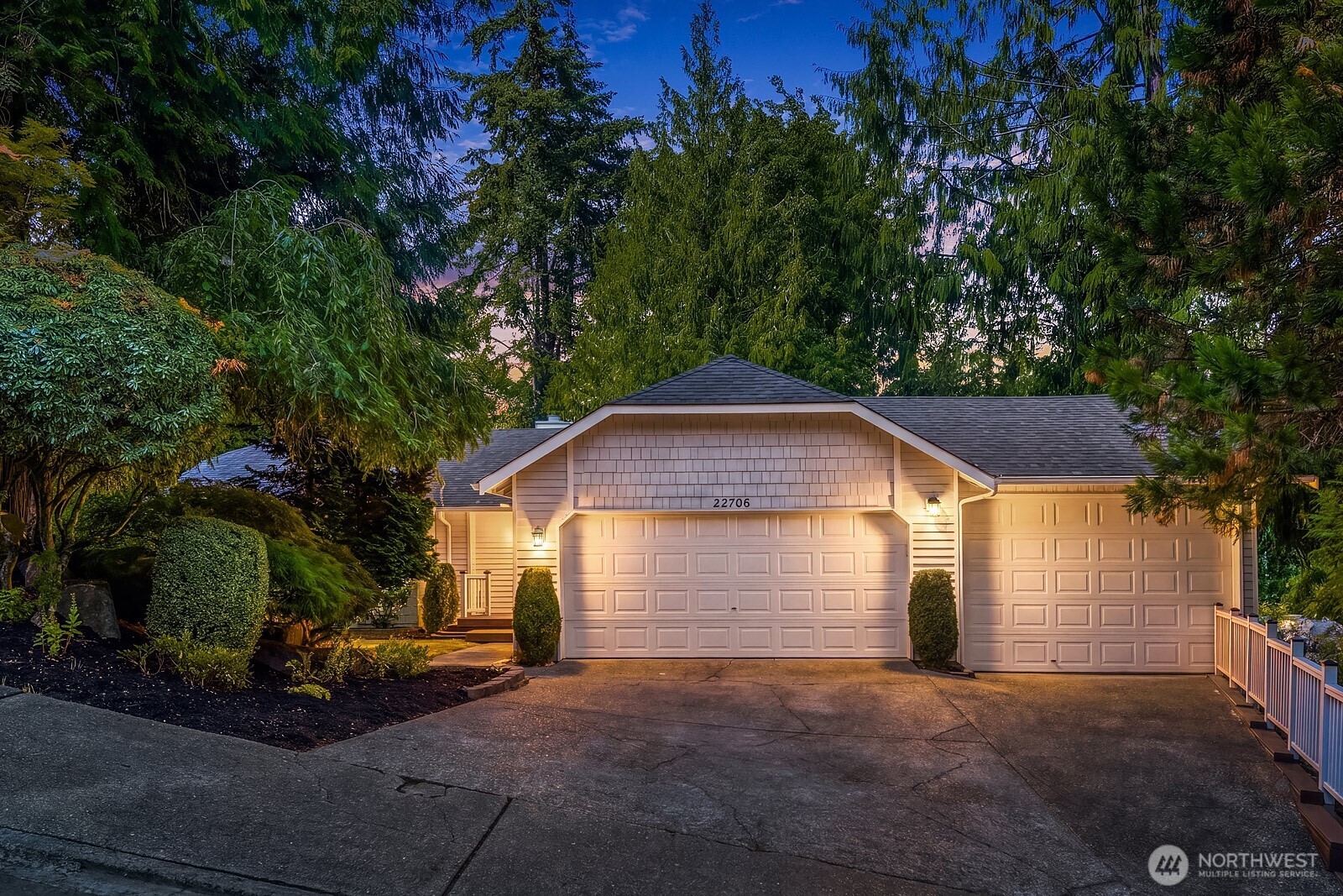22706 NE 12th Place