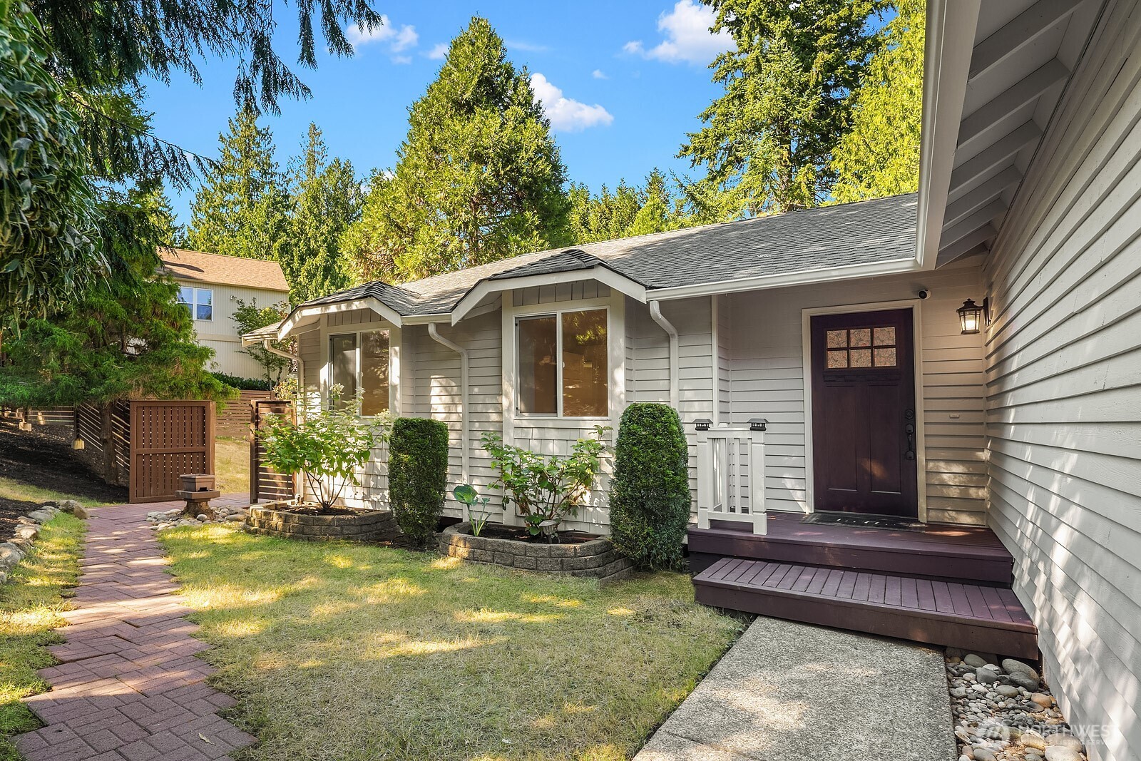 22706 NE 12th Place