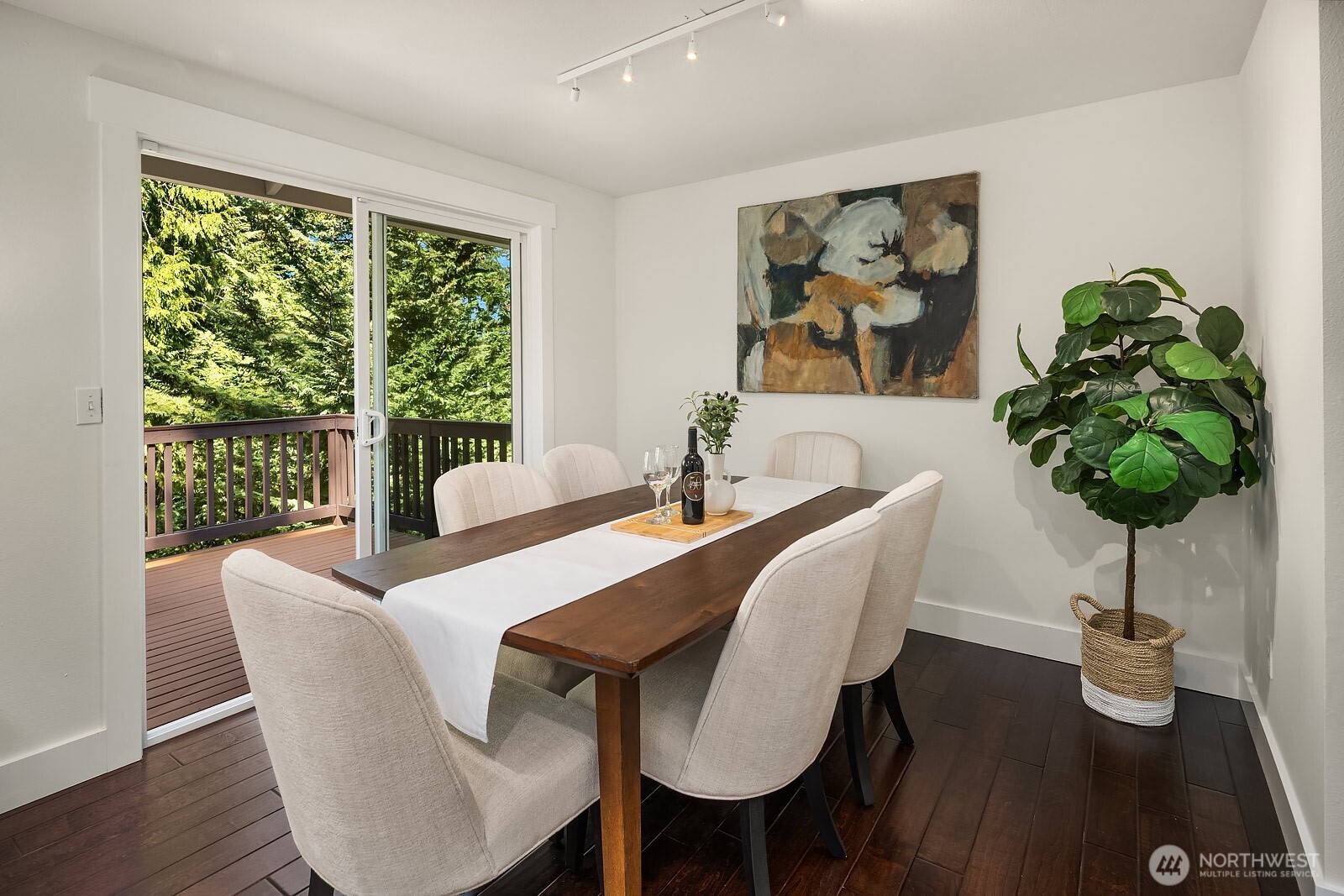 22706 NE 12th Place
