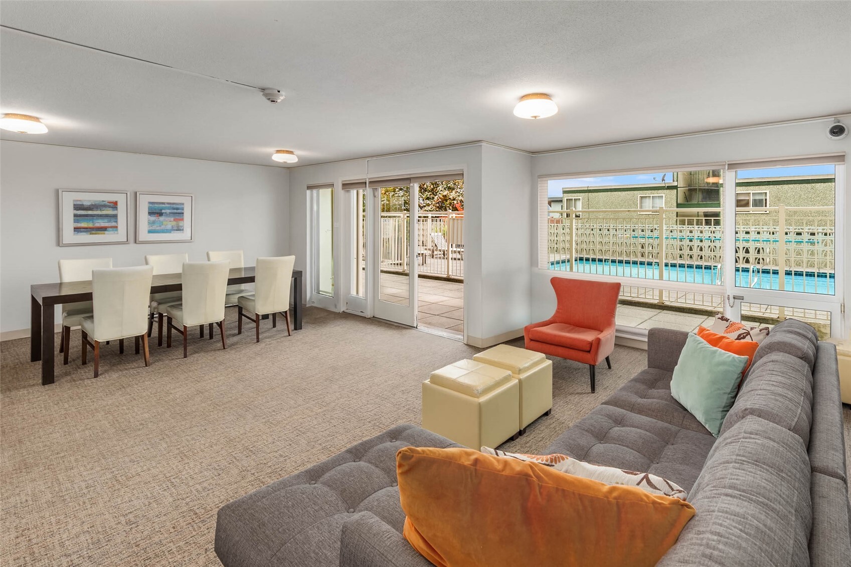 525 Belmont Avenue E Unit: 3C