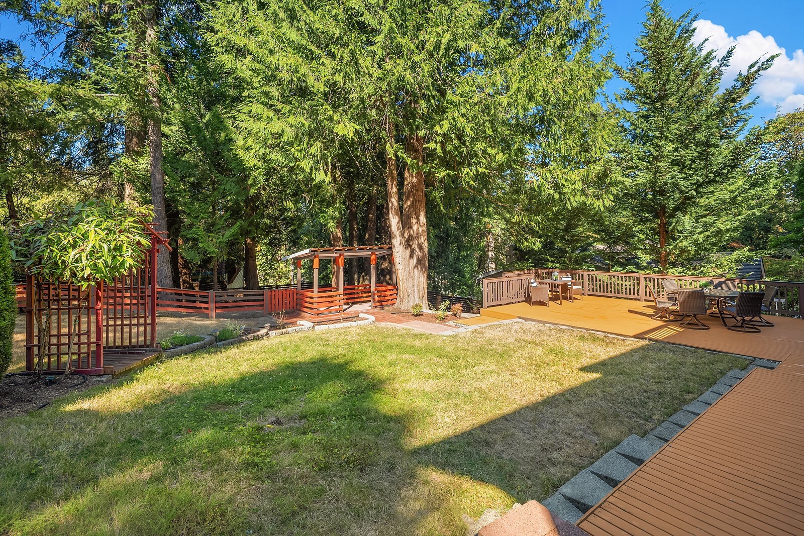 22706 NE 12th Place