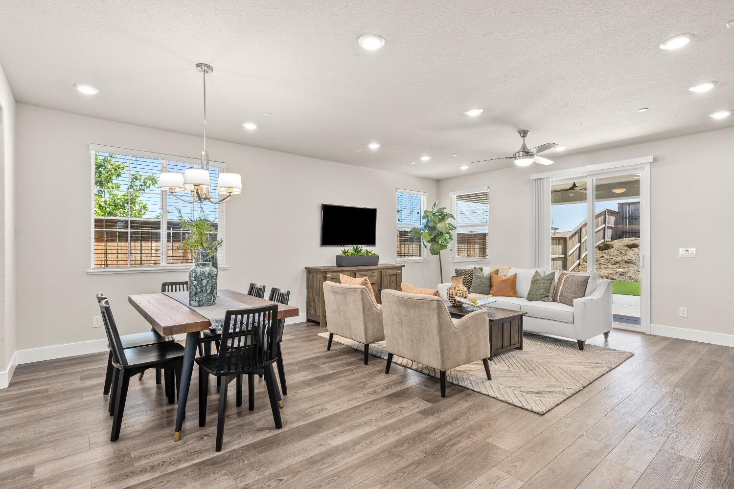 511 Desert Bloom Court