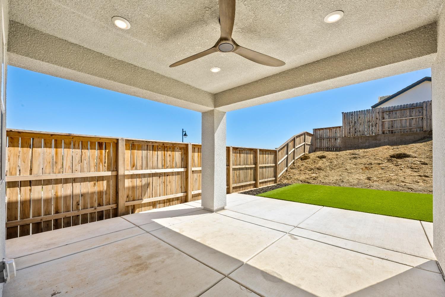 511 Desert Bloom Court