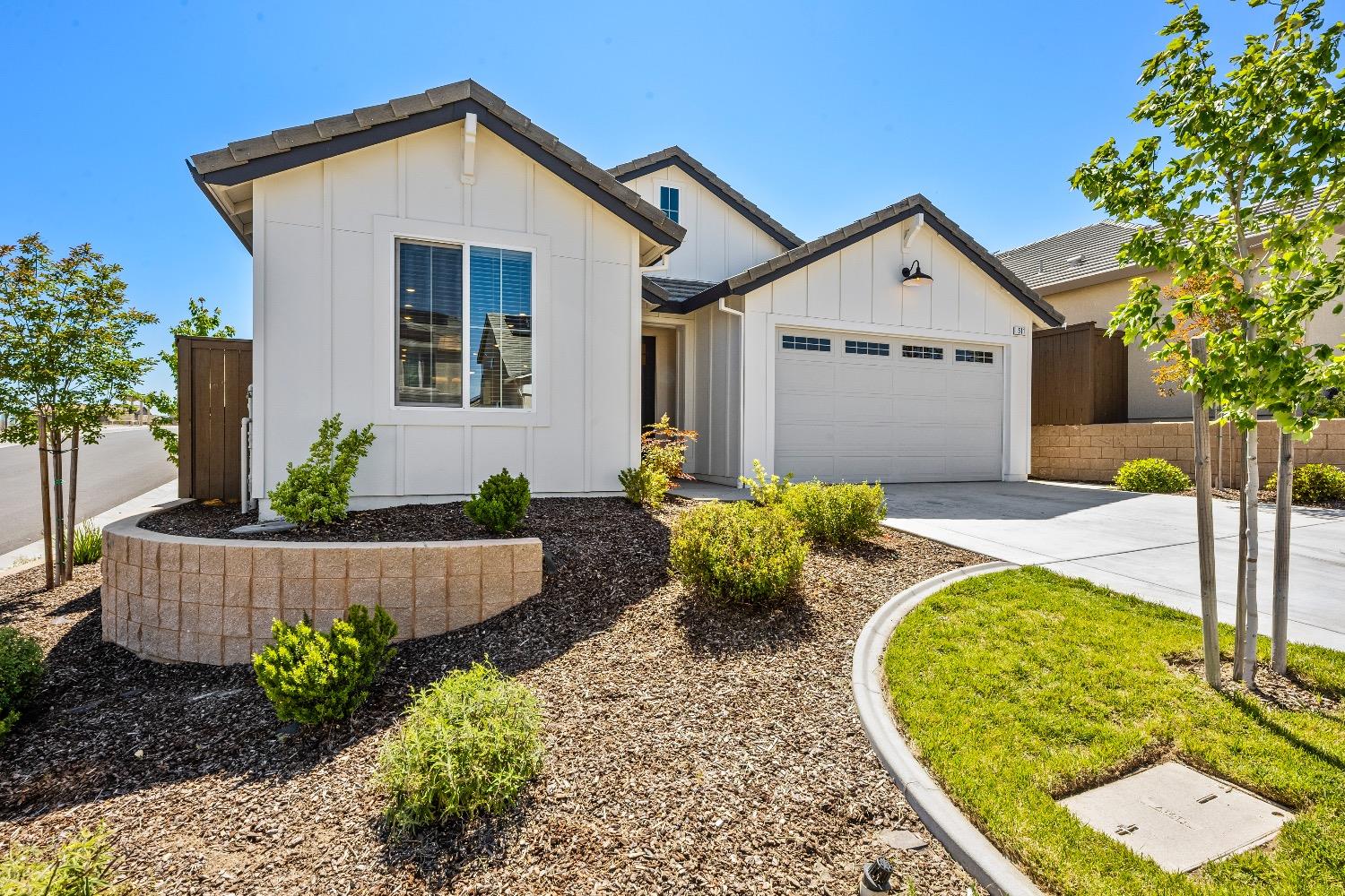 511 Desert Bloom Court