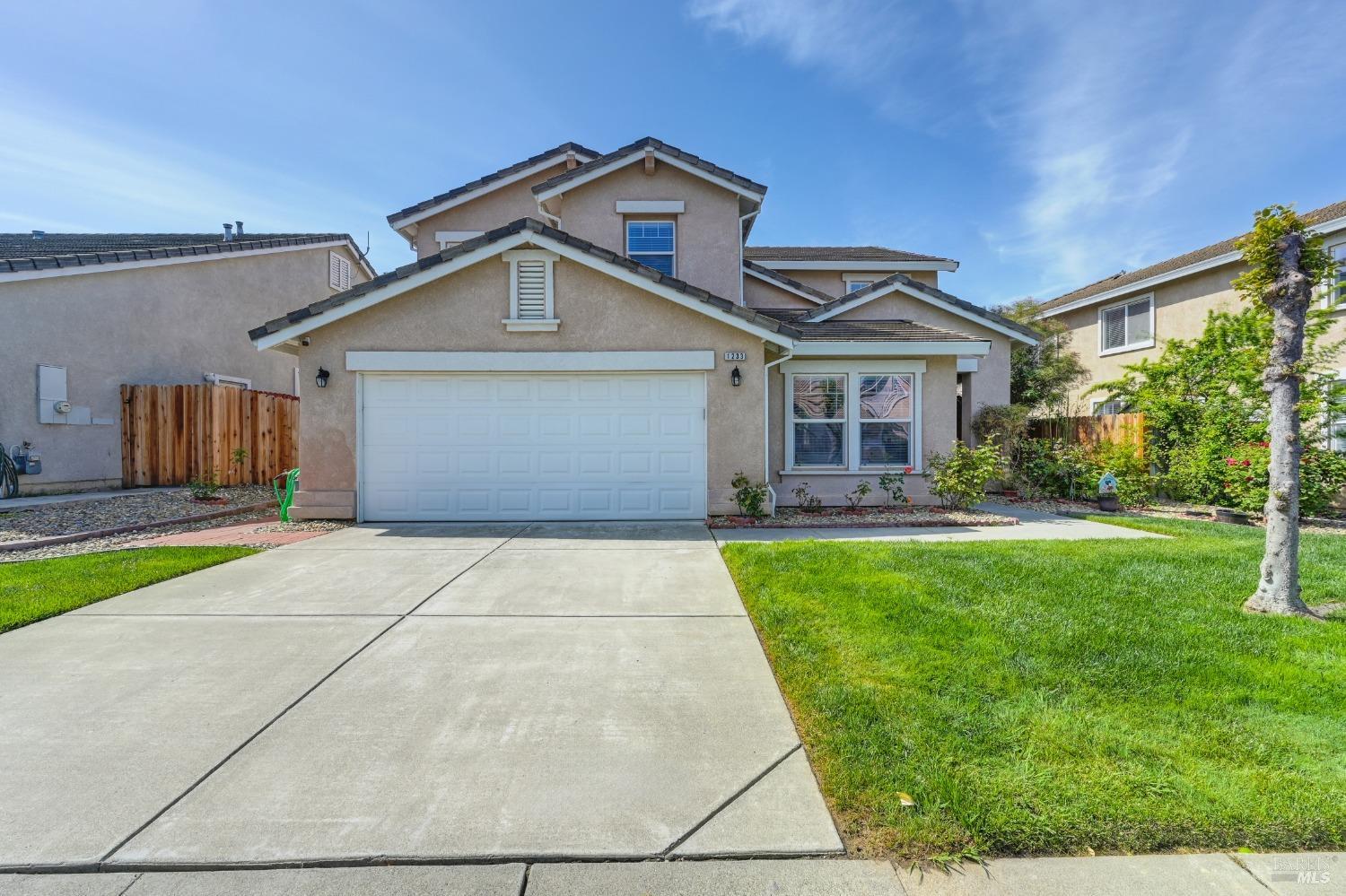 1233 Swan Lake Drive