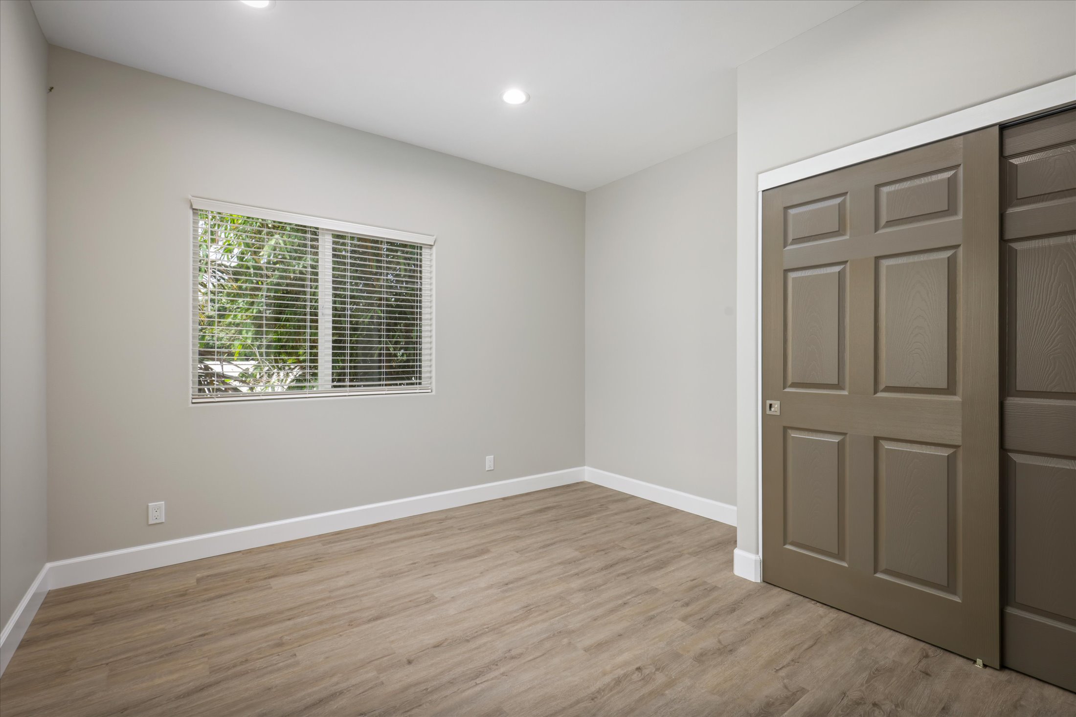 81-6357 MAMALAHOA HIGHWAY