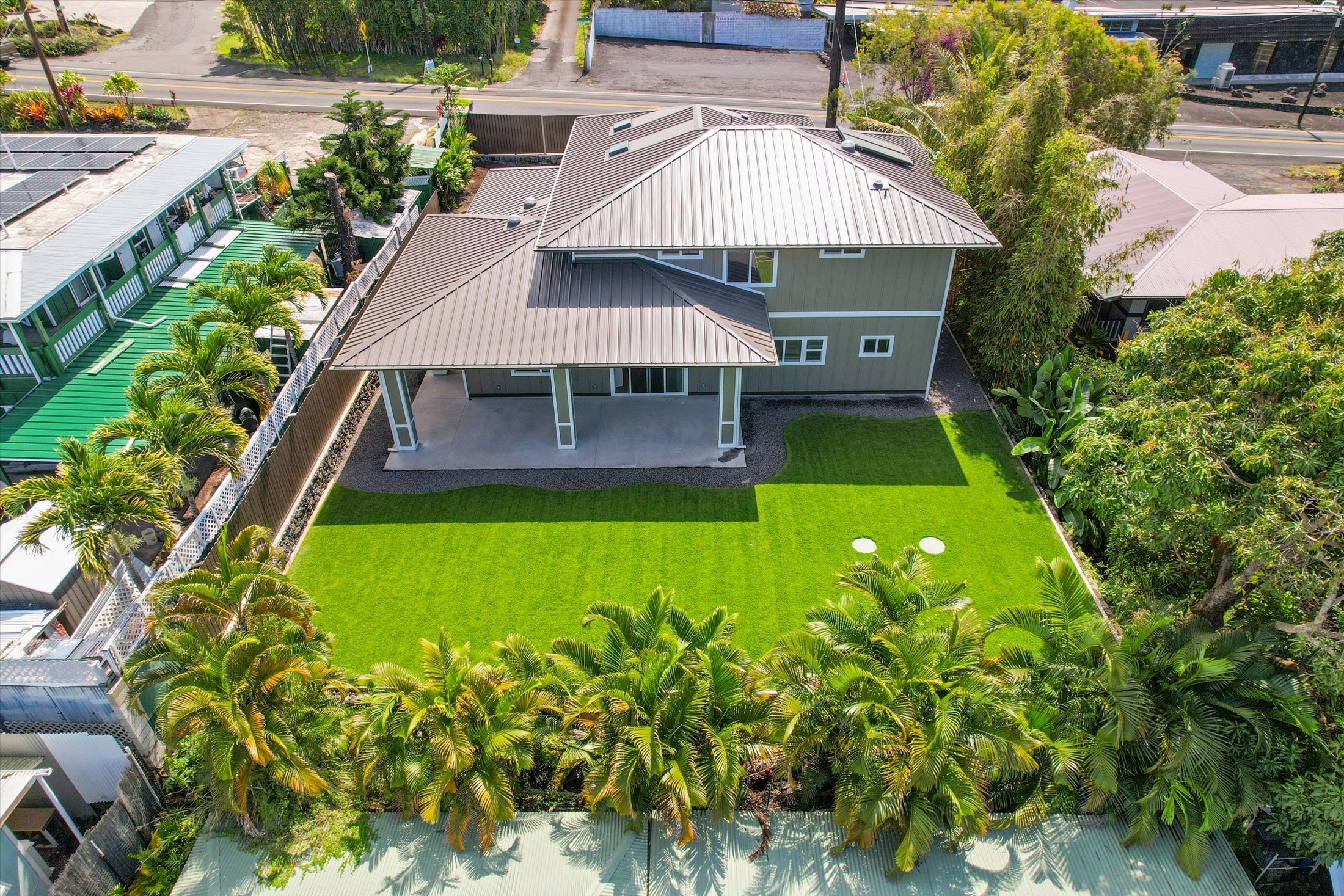 81-6357 MAMALAHOA HIGHWAY