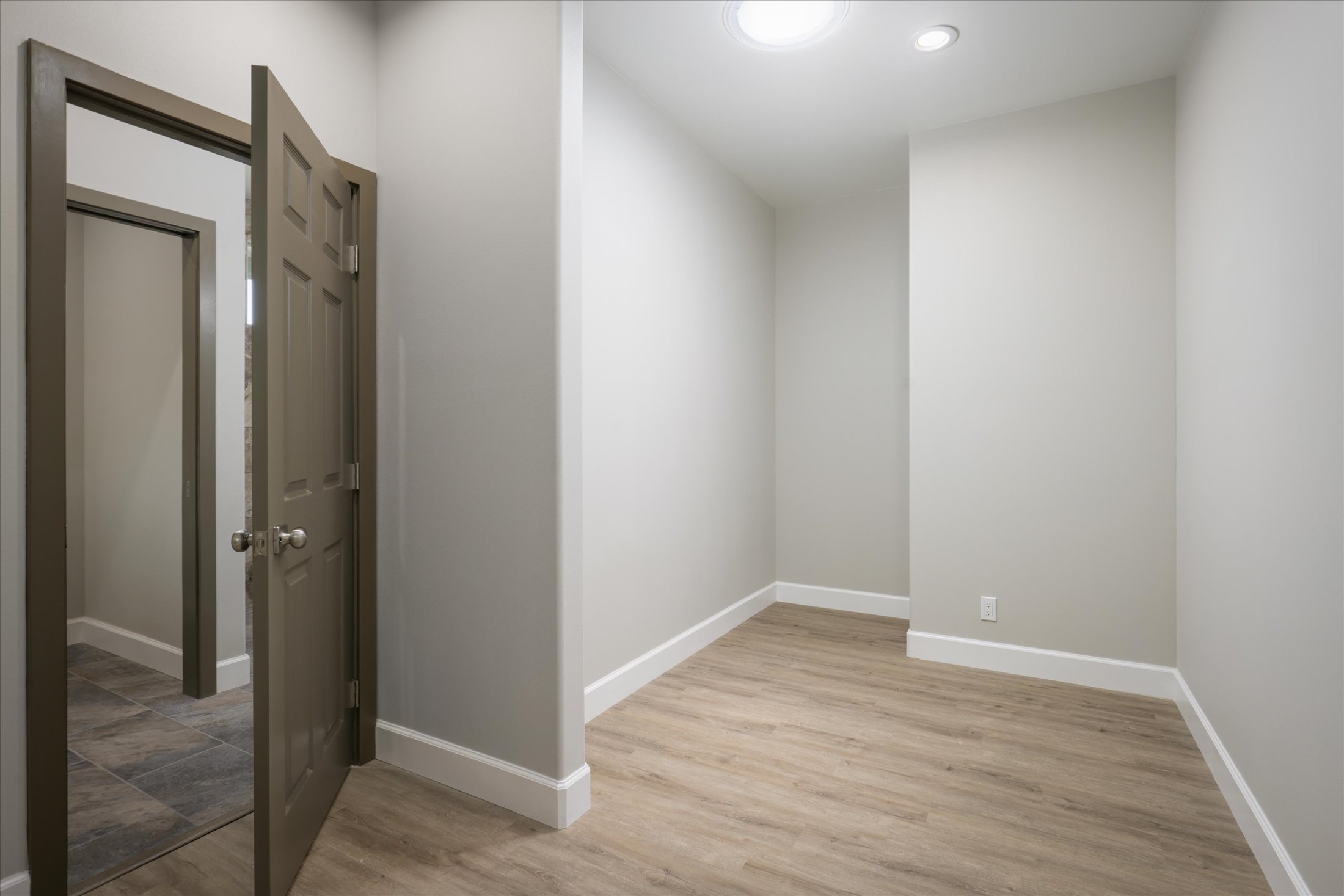 81-6357 MAMALAHOA HIGHWAY