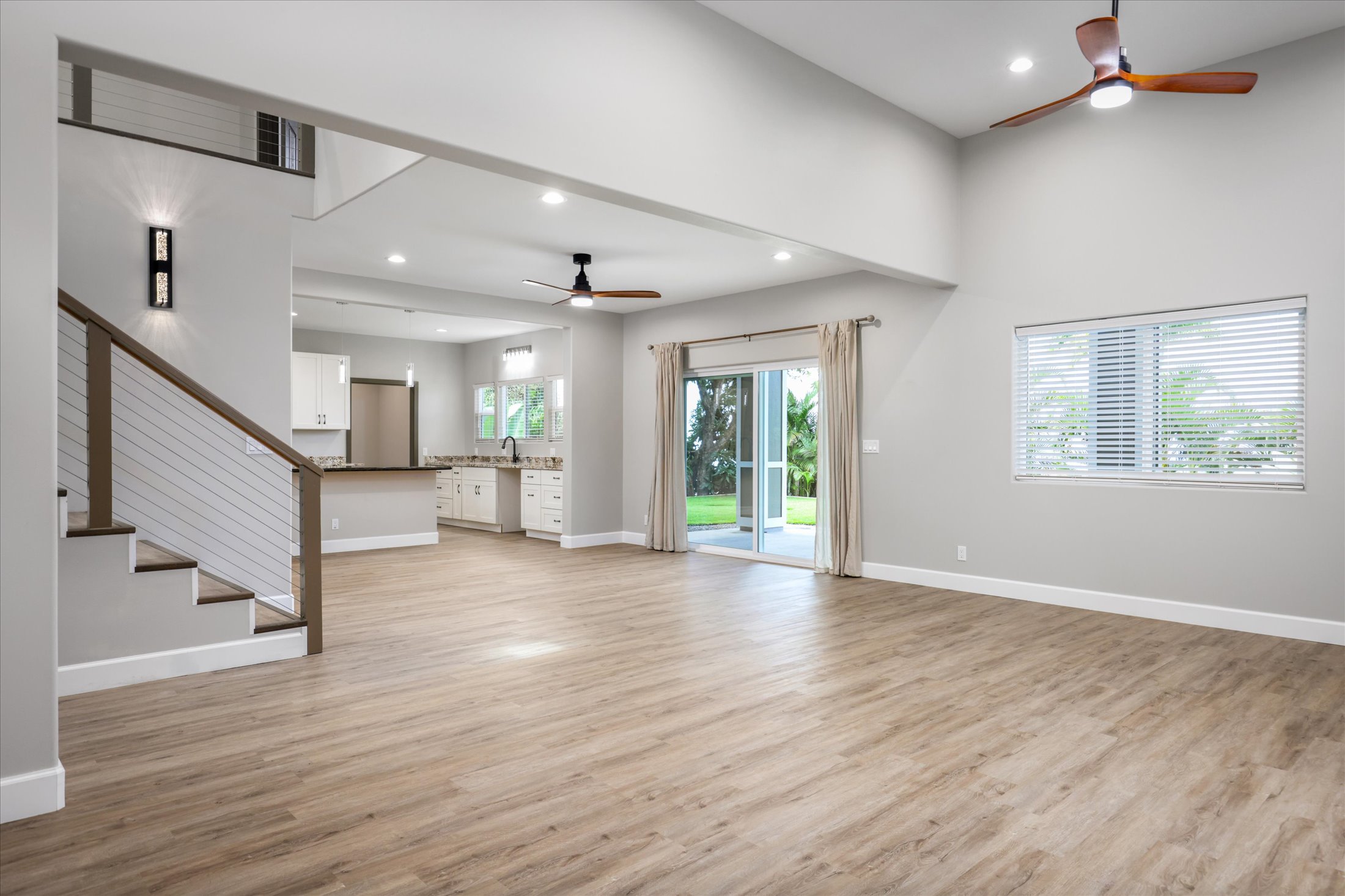 81-6357 MAMALAHOA HIGHWAY