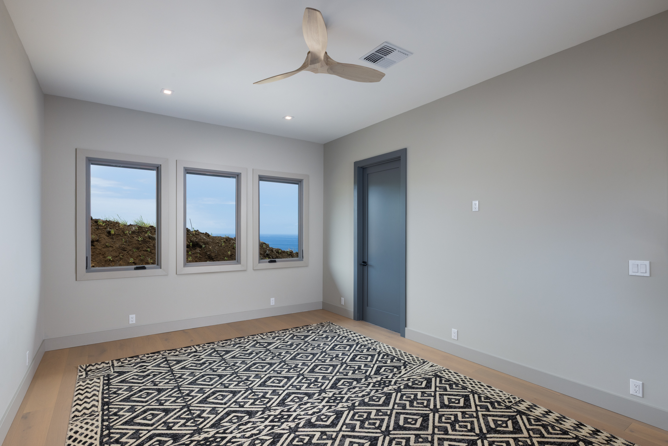 81-6513 LAUPAI WAY