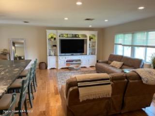 603 Hibiscus Trail