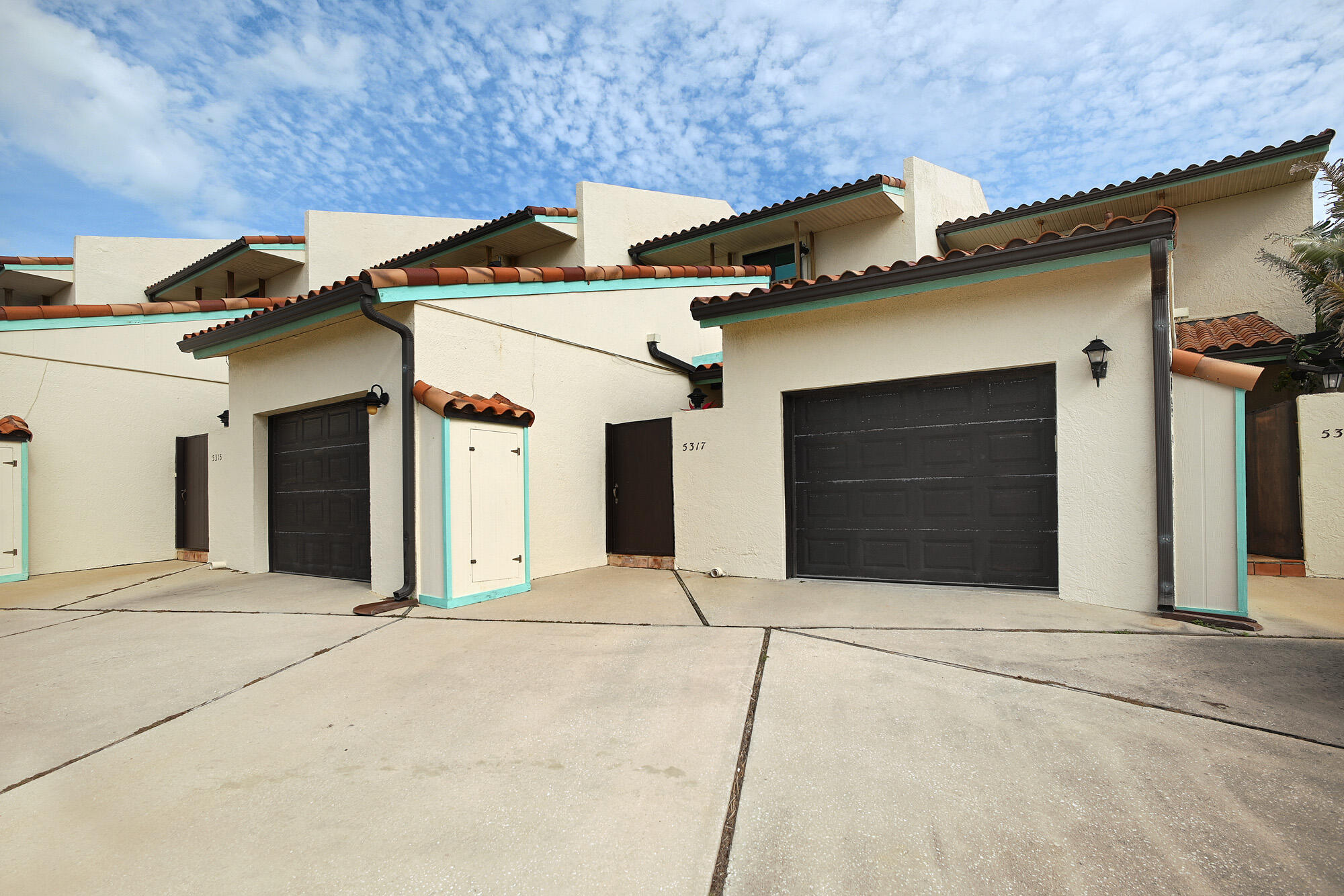 5317 S Highway A1a, 5317