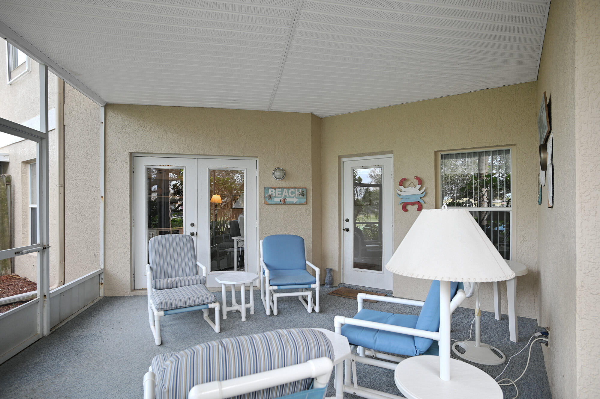 111 La Costa Street, 604