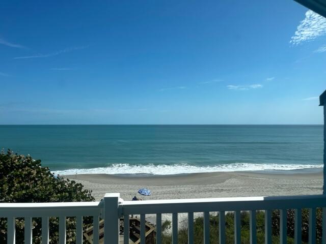 2583 S Hwy A1a, 102