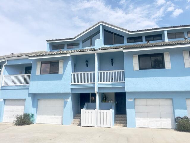 2583 S Hwy A1a, 102