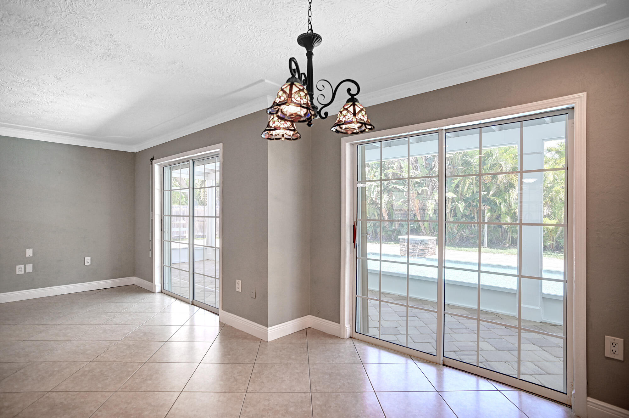 414 Poinsettia Road