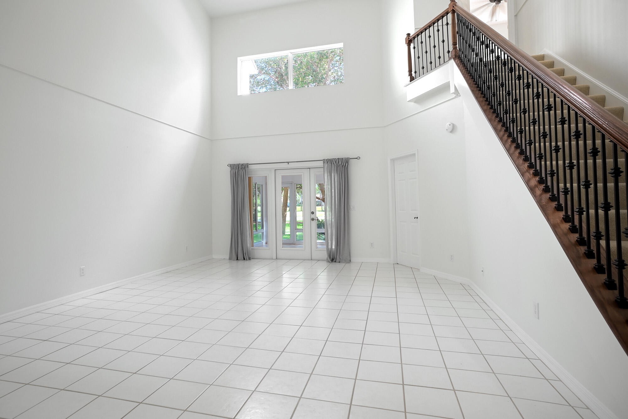 153 Aquarina Boulevard