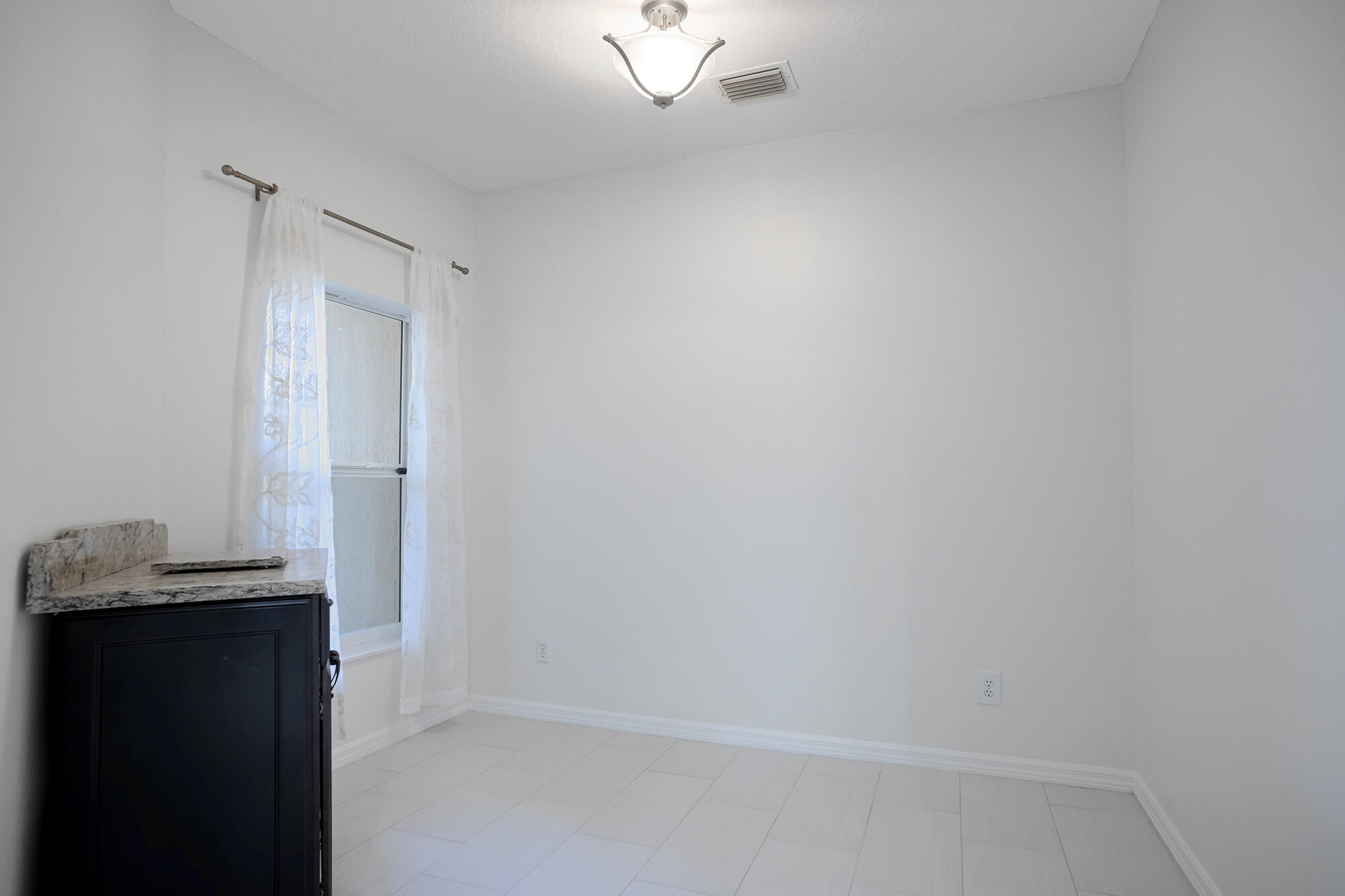 153 Aquarina Boulevard